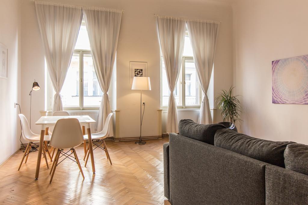 Mighty Prague Apartments Truhlarska Ngoại thất bức ảnh