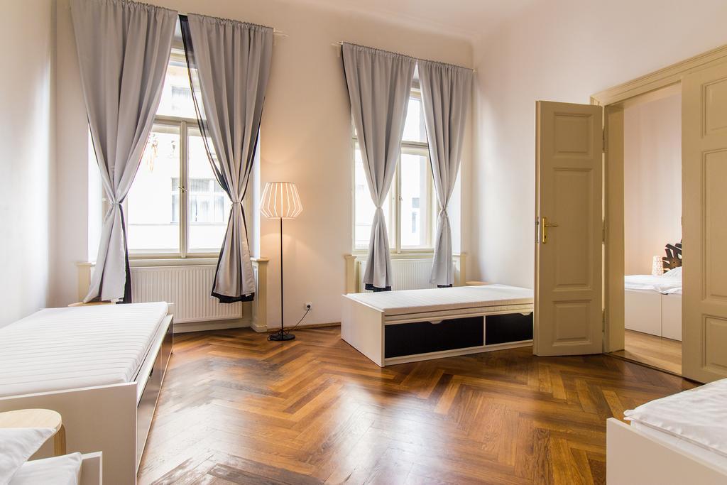 Mighty Prague Apartments Truhlarska Ngoại thất bức ảnh