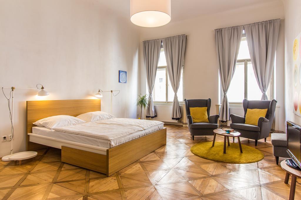 Mighty Prague Apartments Truhlarska Ngoại thất bức ảnh